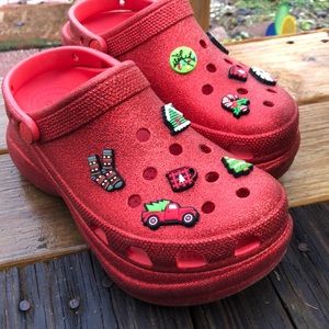 CROCS Red Glitter Bae Crocs Women’s 9 with Christmas Jibbitz